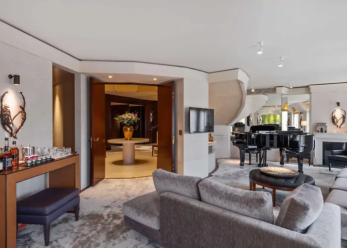 Park Hyatt - Vendome 5* 파리