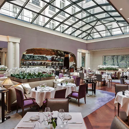 Park Hyatt - Vendome ホテル