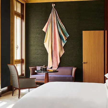 Park Hyatt - Vendome ホテル パリ